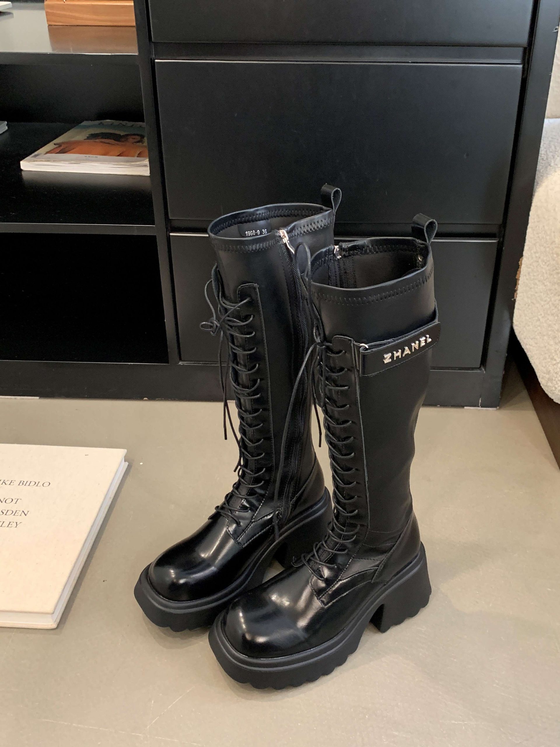Women's High-Top Rider Boots Chunky Heel Platform Lace-Up Tall Boots 2024 Fall New Arrival - Image 3